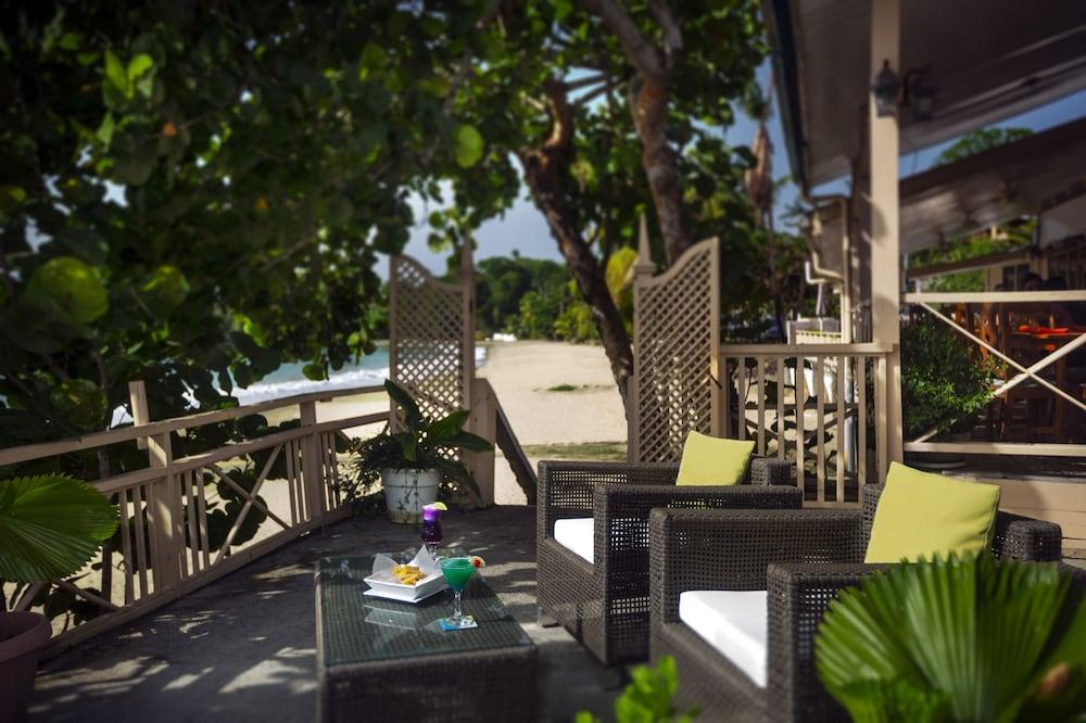Grafton Beach Resort Black Rock Exteriör bild