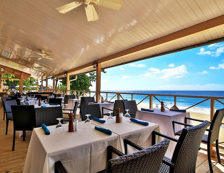 Grafton Beach Resort Black Rock Exteriör bild
