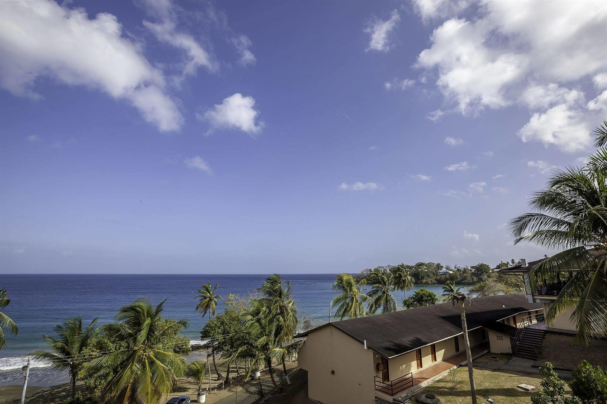 Grafton Beach Resort Black Rock Exteriör bild