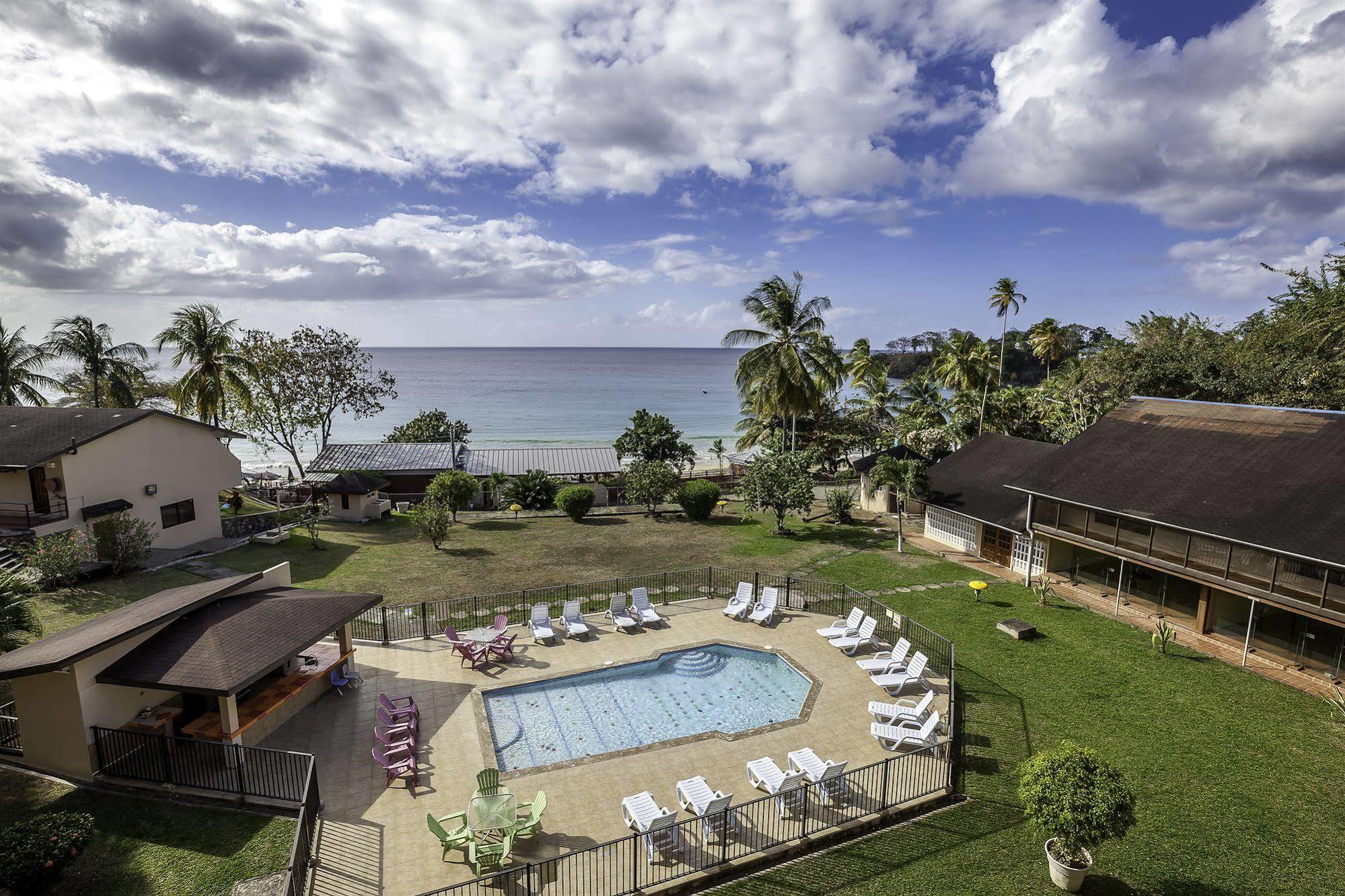 Grafton Beach Resort Black Rock Exteriör bild